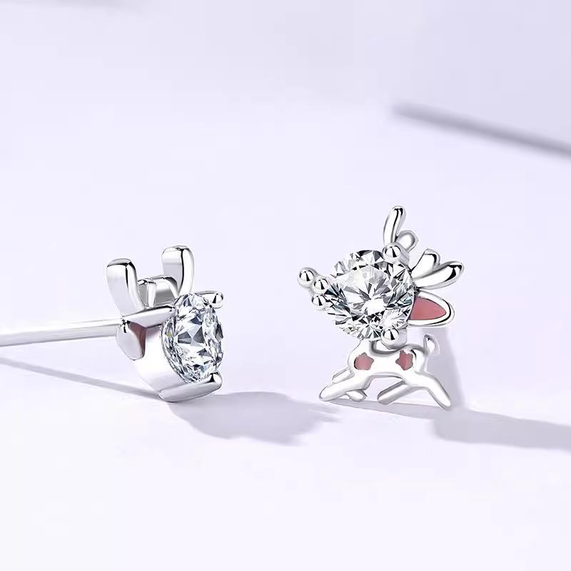 S925 Sterling Silver Little Deer Antler Stud Earrings - Light Luxury Christmas Jewelry Gift