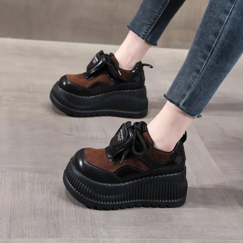 Mode Hohe Qualität 8CM Stretchstoff Leder Damen Neu Frühling Herbst Mode Vulkanisierte Schuhe Marke Absätze Lässige Plateau Keilschuhe