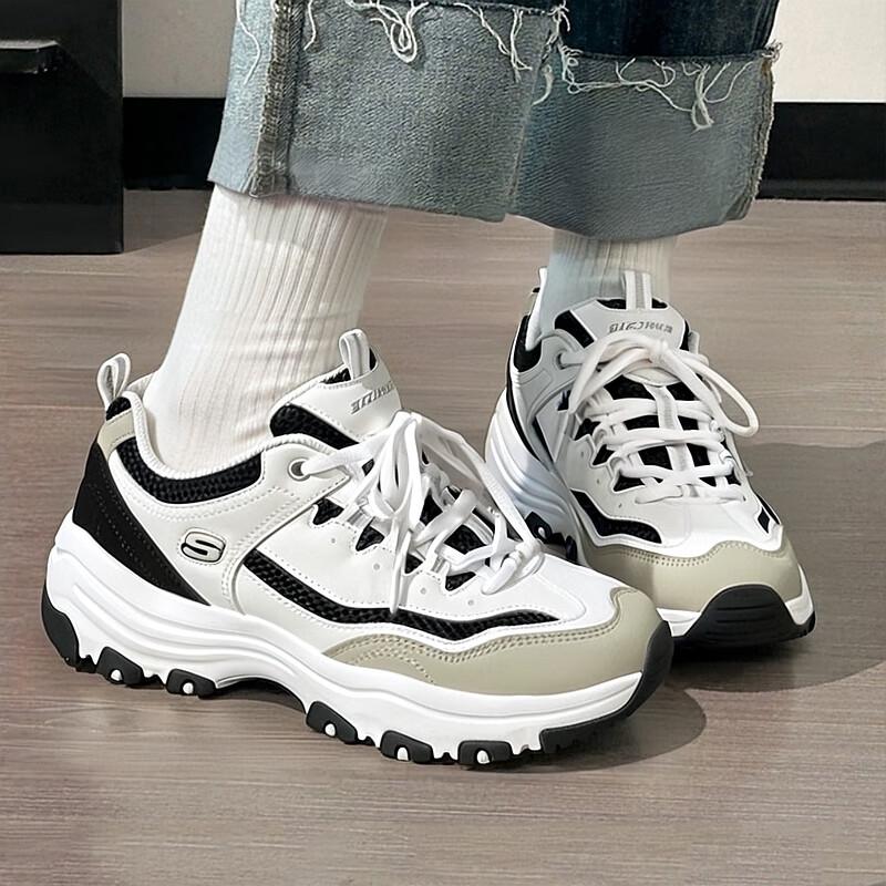 Skechers Women's Retro Chunky Mesh Casual Sneakers