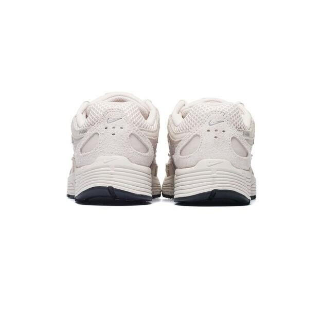 Кроссовки Nike P-6000