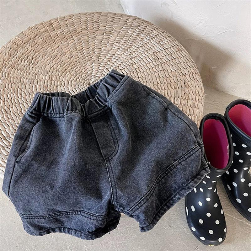 Children s Summer Casual Denim Shorts: Lightweight Solid-Color 5-Inch Shorts for Toddlers and Young Children 90 чёрный