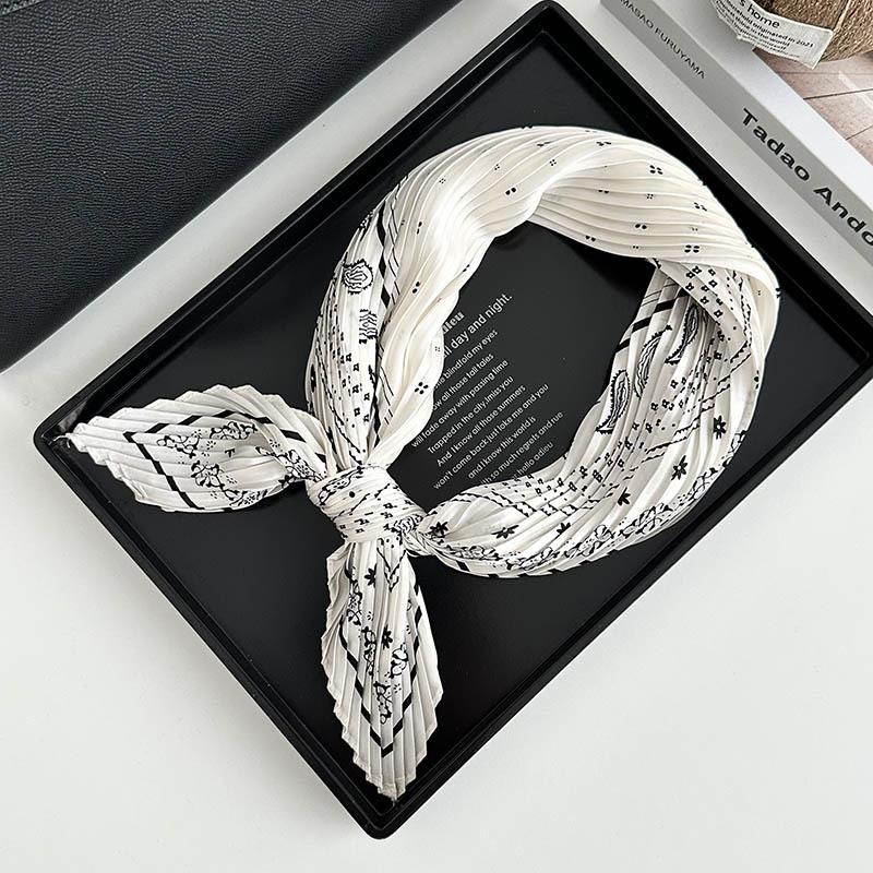 Folded silk scarf autumn new polka dot decorative scarf niche thin scarf scarf versatile