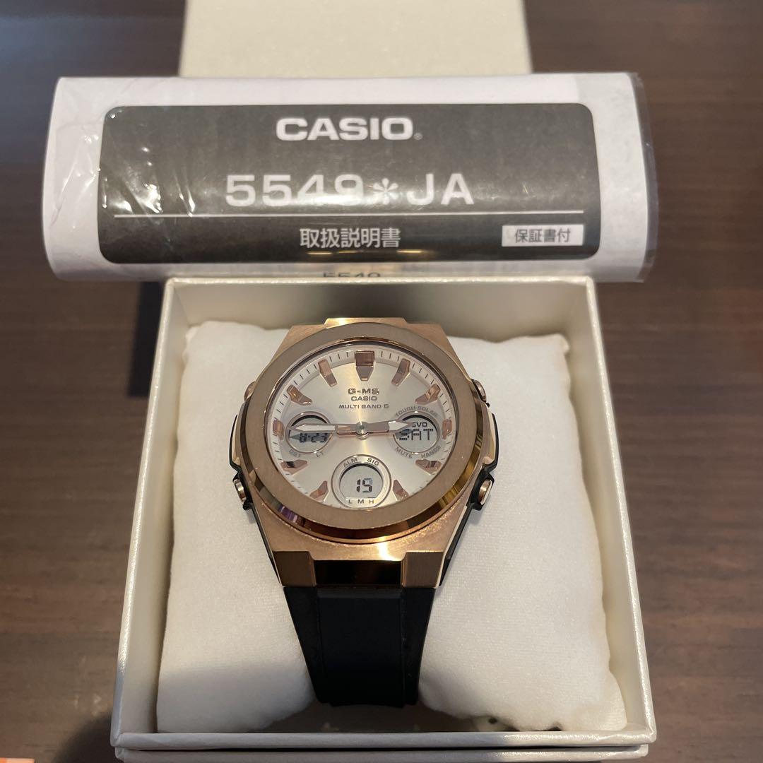 

[Б/У] CASIO 5549 Золотые и черные часы