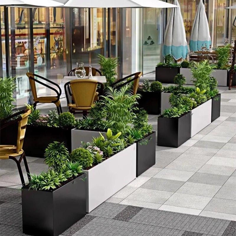 Wrought Iron & Stainless Steel Outdoor Flower Box Divider Fence for Courtyards and Commercial Spaces