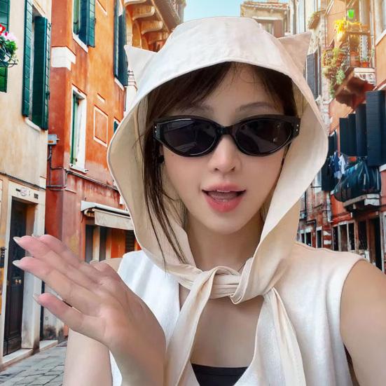 Sunshade Hat with Fixed Straps Adjustable Elasticity Breathable Quick-Drying Demon Hat Solid Color Design Lace-up Hat