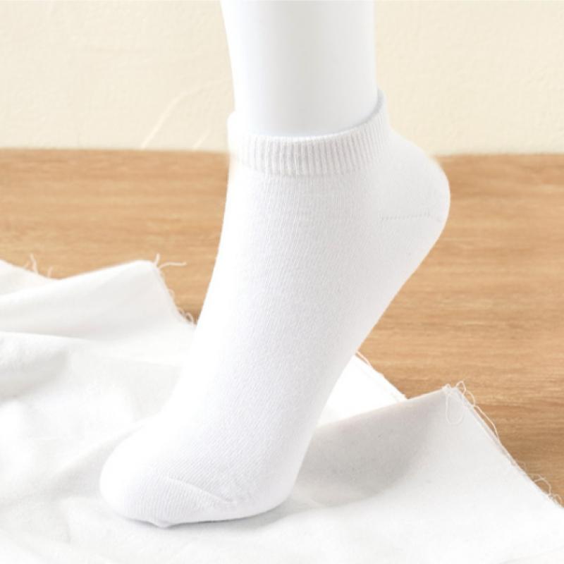Popcorn   Kiki Women S baSic Short SockS White