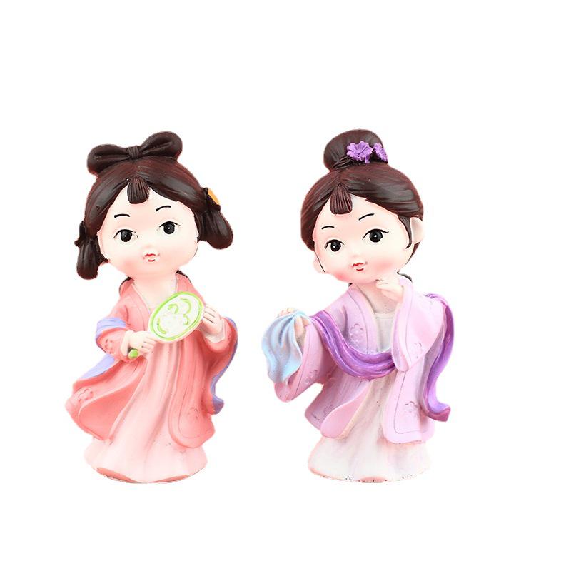 Chinese Hanfu Style Girlish Heart Figurine - Desktop Ornament & Gift