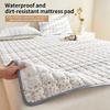 1pc Skin-Friendly Breathable Soft Square Pattern Sandwich Waterproof Mattress Protector,Bedspread,Mattress Cover,Fitted Sheet