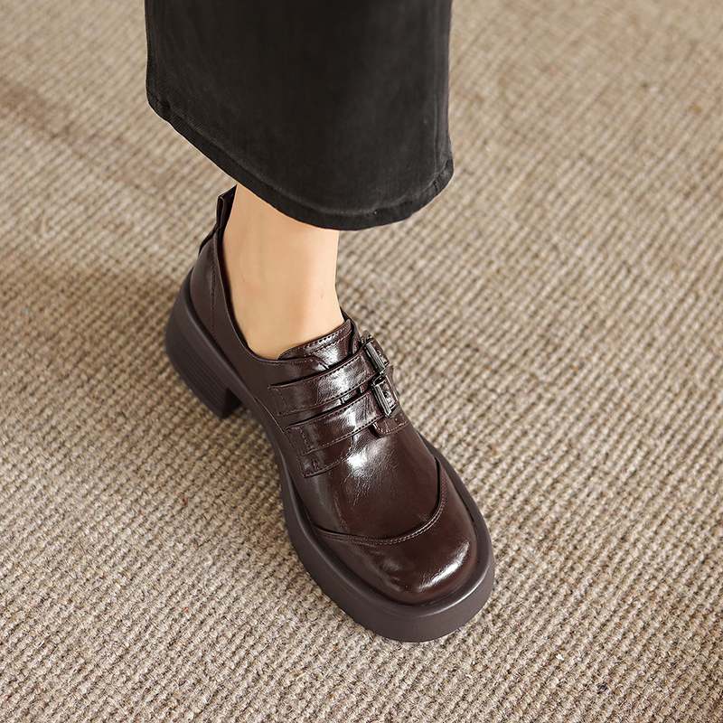 Krazing Pot Microfiber Round Toe Chunky Heels Spring Summer Shoes Big Size 43 Size 33 Women Metal Buckle Platform Pumps