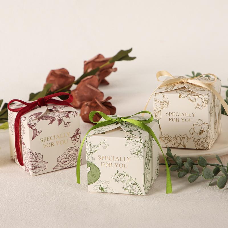 Scatole Regalo Dolci Quadrate 50 Pezzi Confezionamento Caramelle Usa e Getta per Bomboniere Matrimonio Festa di Compleanno Natale Capodanno Regali