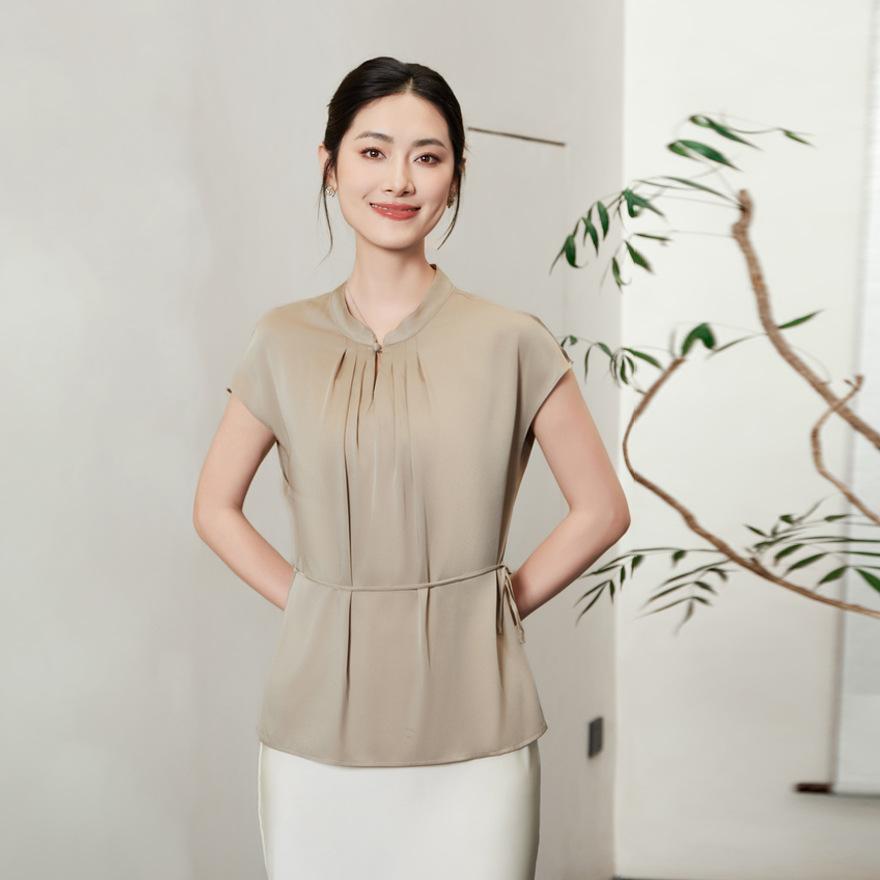 Medium stand-up collar silk shirt women's short-sleeved summer new mulberry silk lace-up pleated fashion top
