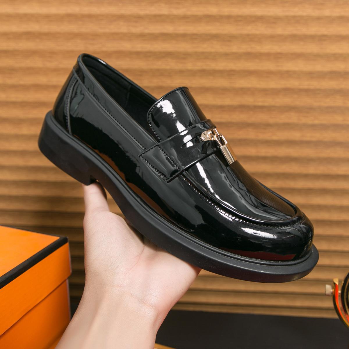 

Men s Shoes Spring Dress Business Leather Shoes Men s Casual Leather Shoes Golden Lock Wedding One Pedal Loafers 38 чёрный