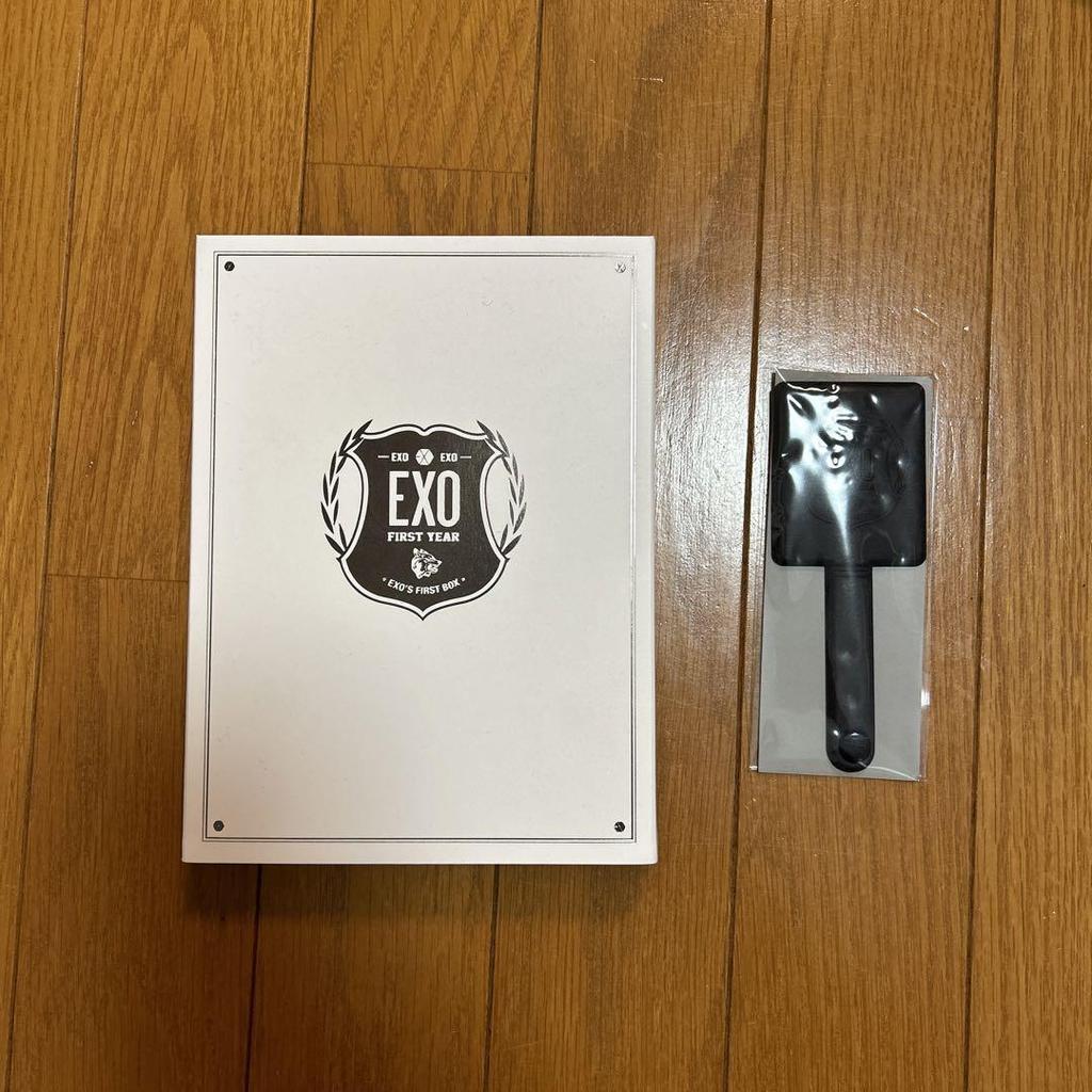 [USED] EXO FIRST YEAR Limited Edition with Goods