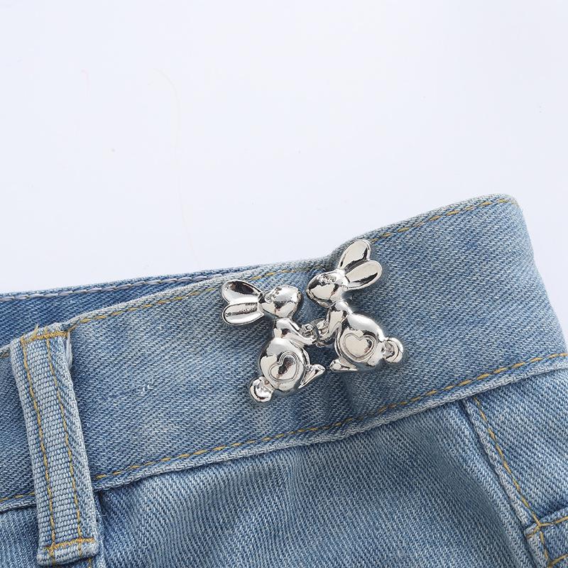 Detachable No-Sew Waist Cinching Buckles: Adjustable from Large To Small