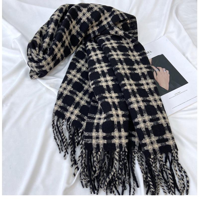 Plaid Scarf Women's Winter New Retro Warm Scarf Imitation Cashmere Shawl