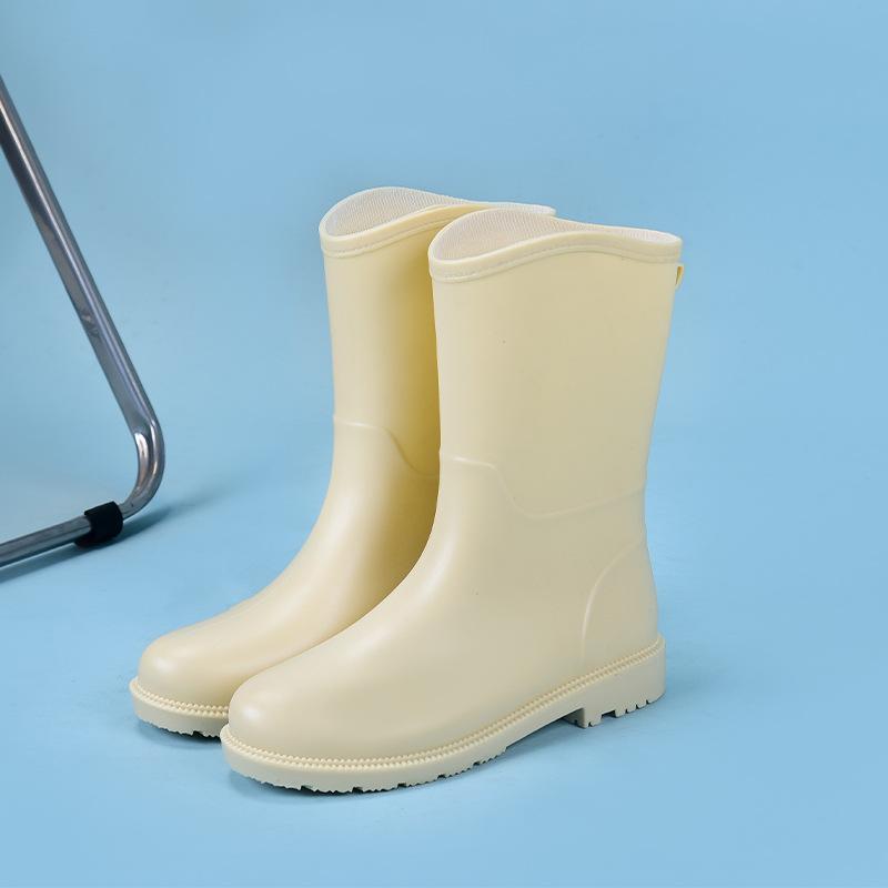 Fashion women's rain shoes, medium tube rain boots, thickened non-slip water shoes, and versatile waterproof water boots rubber shoes