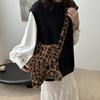 Winter Furry Star Large Capacity Shoulder Bag Vintage Tote Handbags Female Leopard Pattern Plush Crossbody Bags for Women CLE