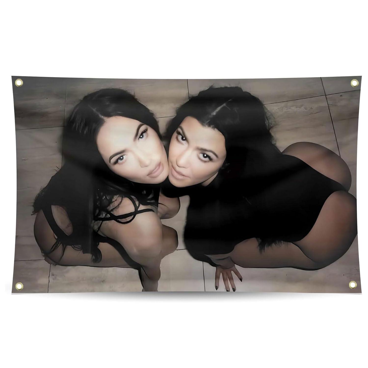 

VIKAMA Sexy Couple Portrait Tapestry Sensual Bedroom Dormitory Wall Hanging Homestay Living Room Home Decor Tapestry 74x94cm(29x37in)