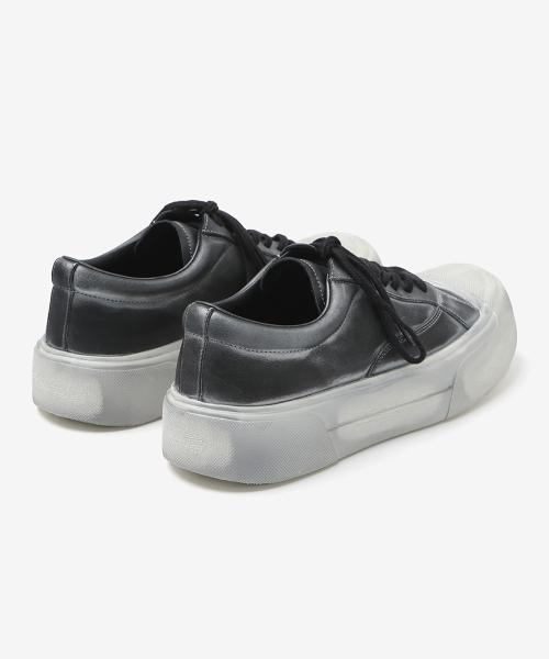 [WETHEROAD] Bread Dirty Scratch Preppy Sneakers Black WTRD3140