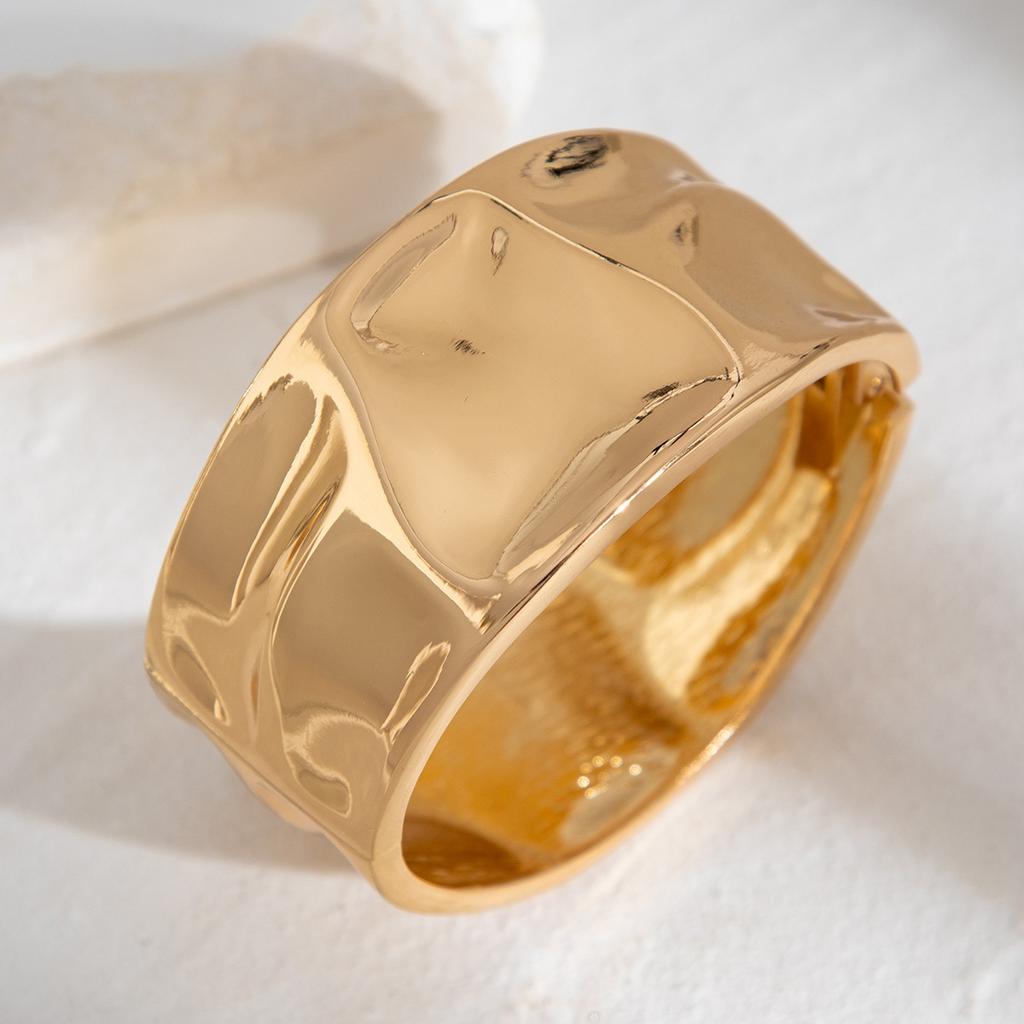 Punk Metal Folded Wide Bracelet Bracelet Sweet Cool Flower Water Drop Glossy Ring Female