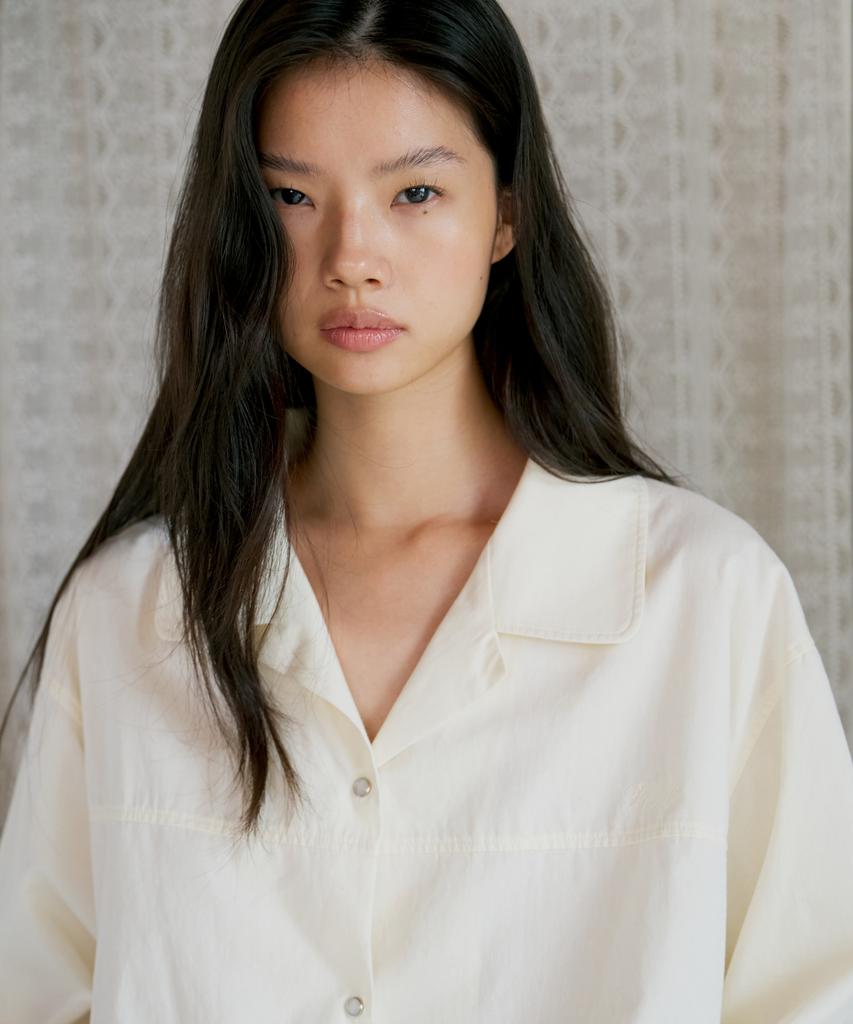 Poeteuseoul Double Collar Shirt_Cream