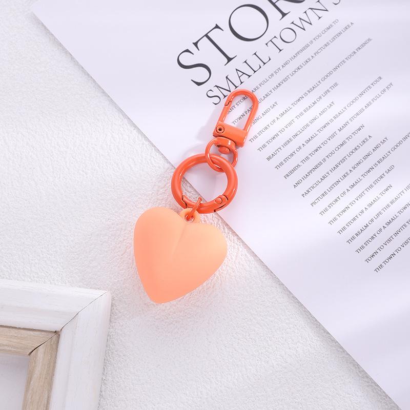 Summer Dopamine Candy Color Resin Love Keychain Pendant, Bag Accessories Pendant Creative Versatile оранжевый