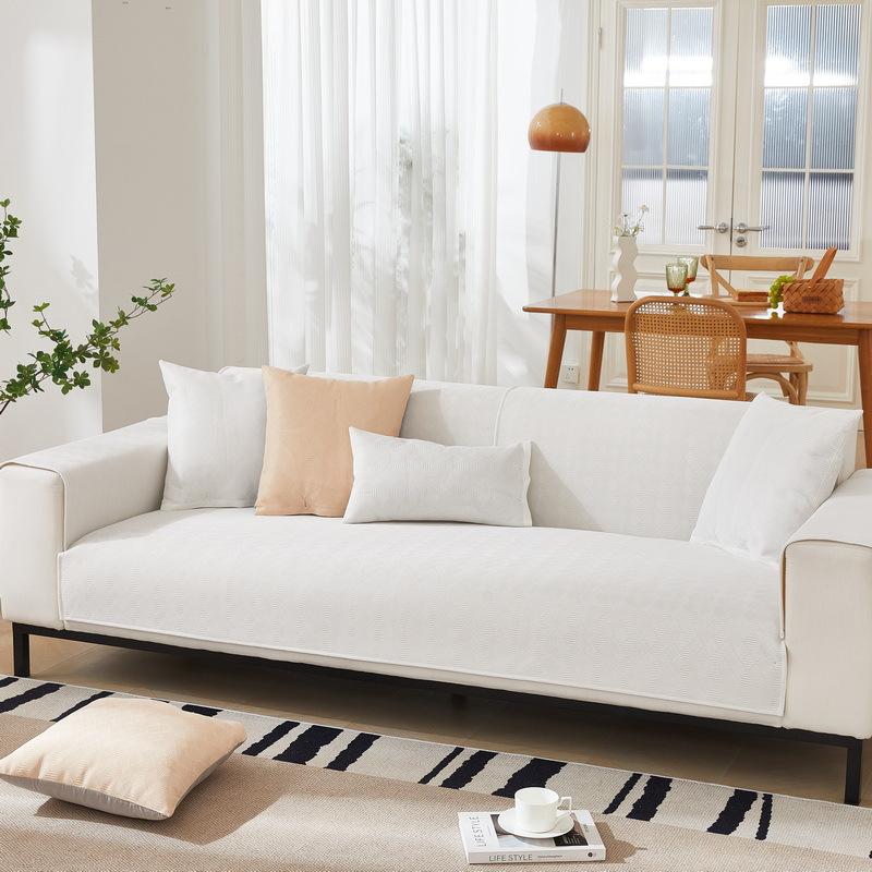 Poduszka na sofę Ice Silk Summer Summer Summer Summer Uniwersalny antypoślizgowy prosty pokrowiec na sofę Pokrowiec na poduszkę All-Inclusive Rattan Mat Cool Pad