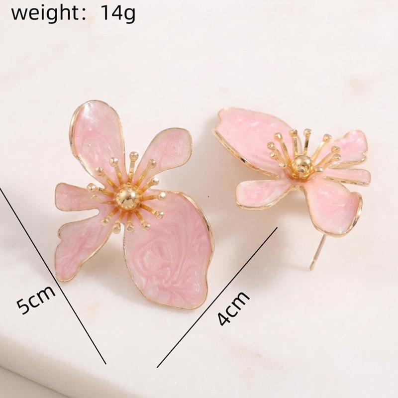Exquisite Colorful Enamel Flower Stud Earrings for Women Retro Metal Irregular Floral Temperament Earrings Jewelry Holiday Party