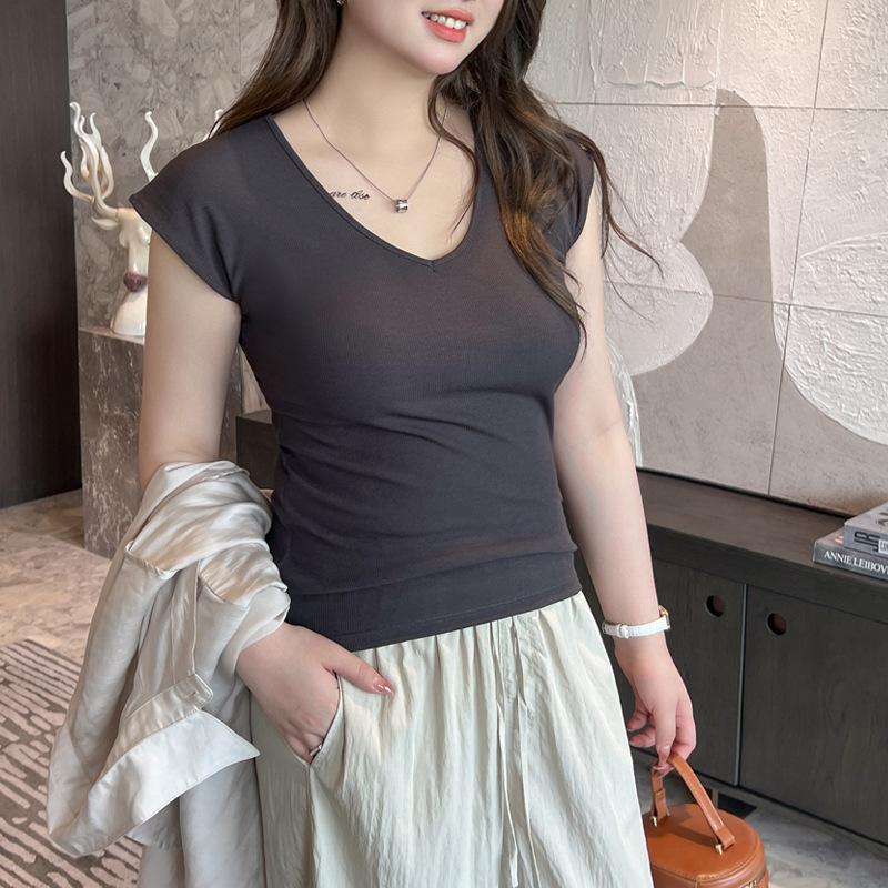 New V-neck Right Shoulder T-shirt Large Size Short-sleeved Women's Inner Wear Fashionable Korean Top Threaded Sleeveless Bottoming Shirt Outer Wear