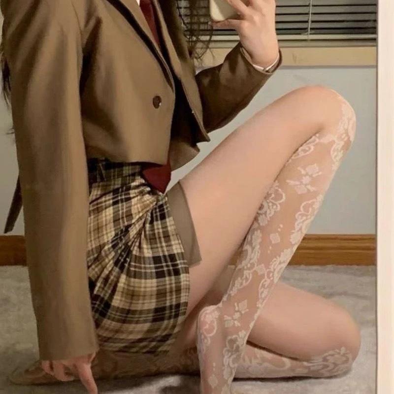 High-End Silver Silk Gray Stockings Gray-Tie Bright Silk Rhombus Cross-Striped Shiny Black Stockings Skin-Penetrating Pantyhose