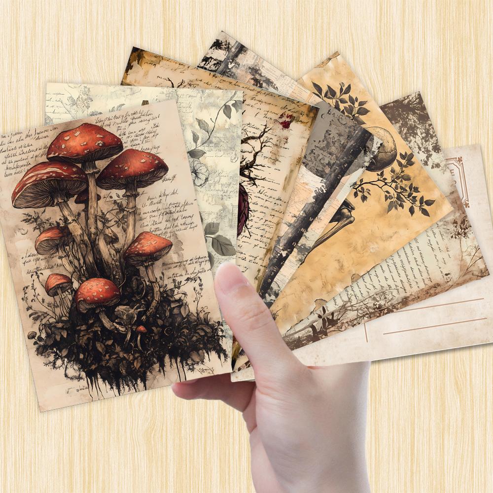 32pcs, vintage Halloween postcards, skulls, wolves, birthday/anniversary gifts, collectible, giftable, and mailable
