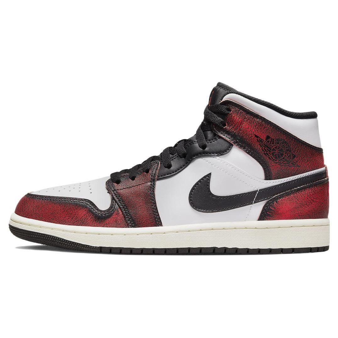 

Мужские кроссовки Air Jordan 1 Mid SE Wear-Away White Black Sail DV9565-006 40