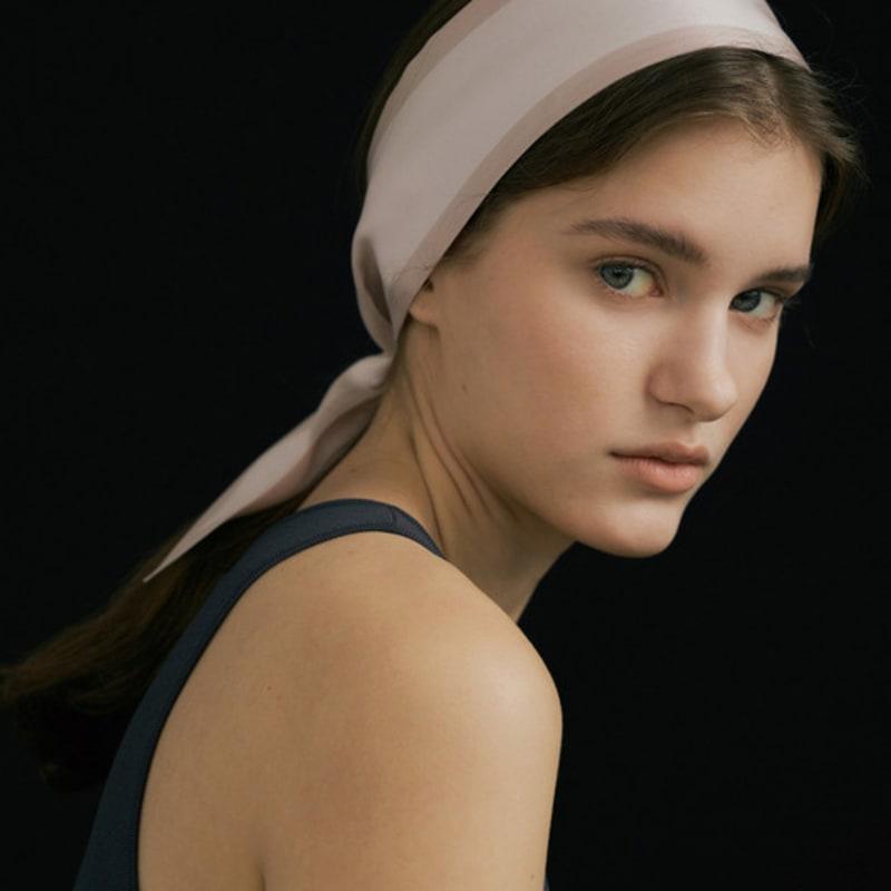 AVVINA PELLE Long Twilly Silk Scarf - Pale Pink