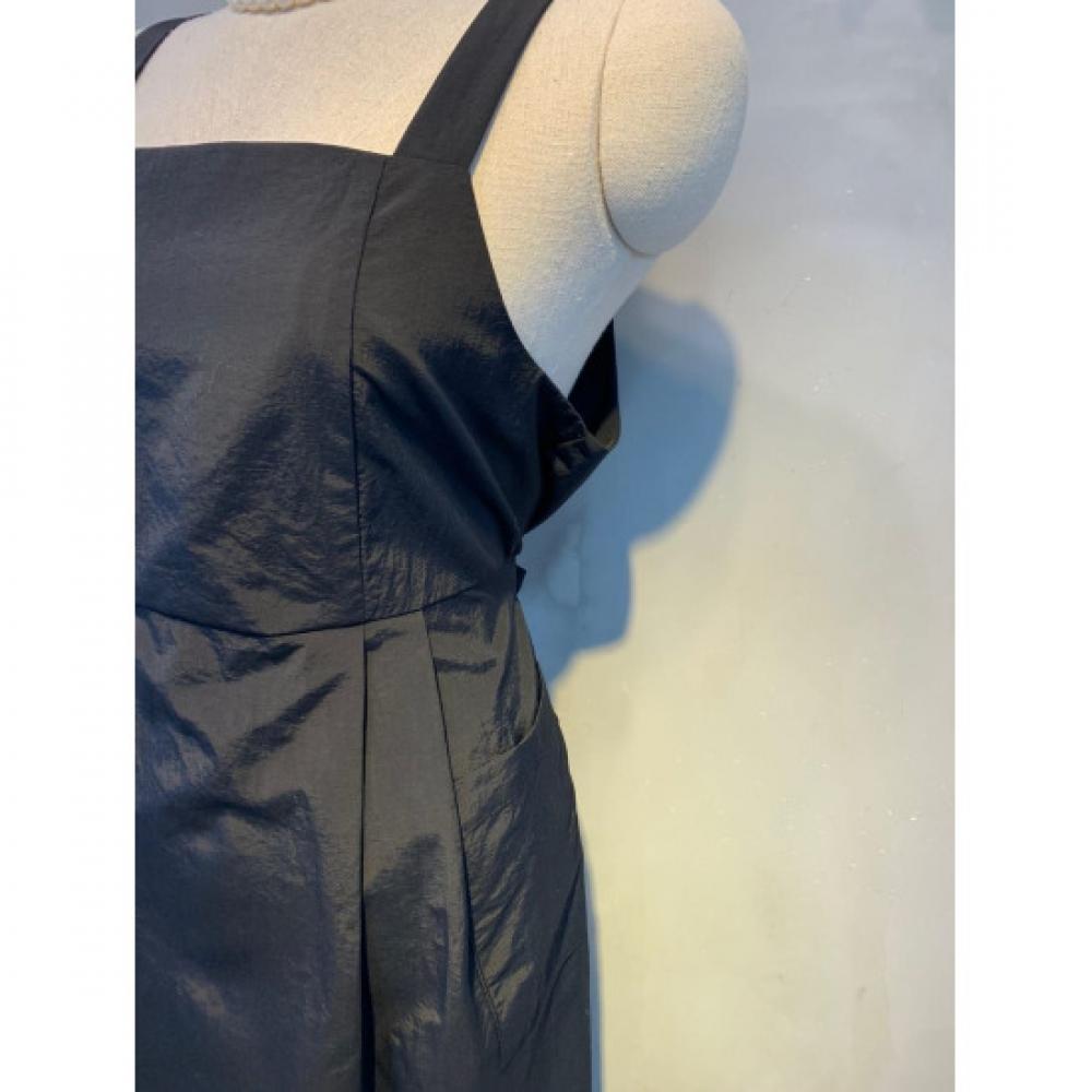 C S In The Room Rondi Waterproof SleeveleSS Long dreSS One Color