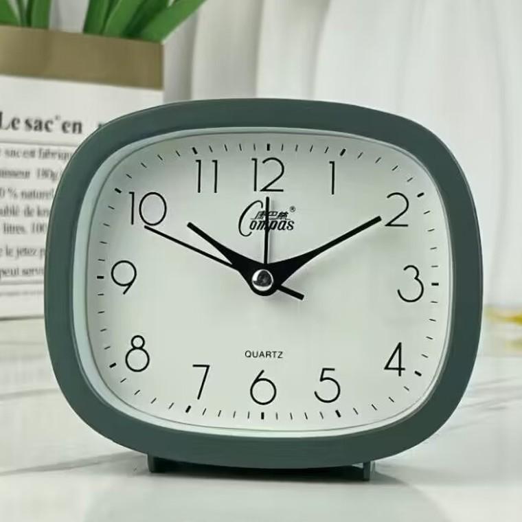 Large Digital Silent Elderly Alarm Clock Simple Square Clock Student Dormitory Table Desktop Bedside Clock