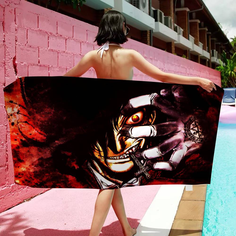 Anime H-Hellsing Mikrofaser Bedrucktes Strandtuch Bergsteigen Yoga Strand Schwimmen Laufen Saugfähiges Weiches Handtuch