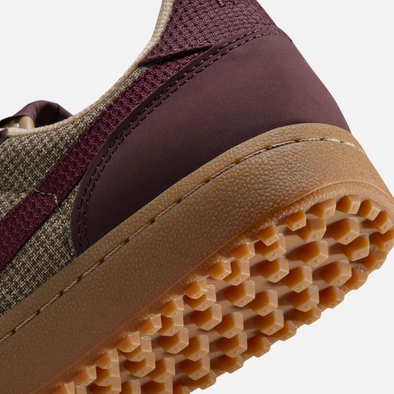 Nike Men's Vintage Football Shoes - New Style Sports Shoes - NIKE FIELD GENERAL IO7442