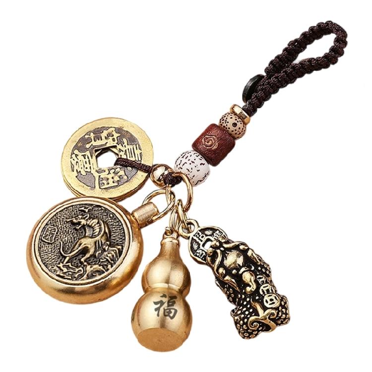 Universal Car Interior Hanging Pendant Lucky Charm Vintage Keychain Pendant Decoration Handmade Animal Themed Craft