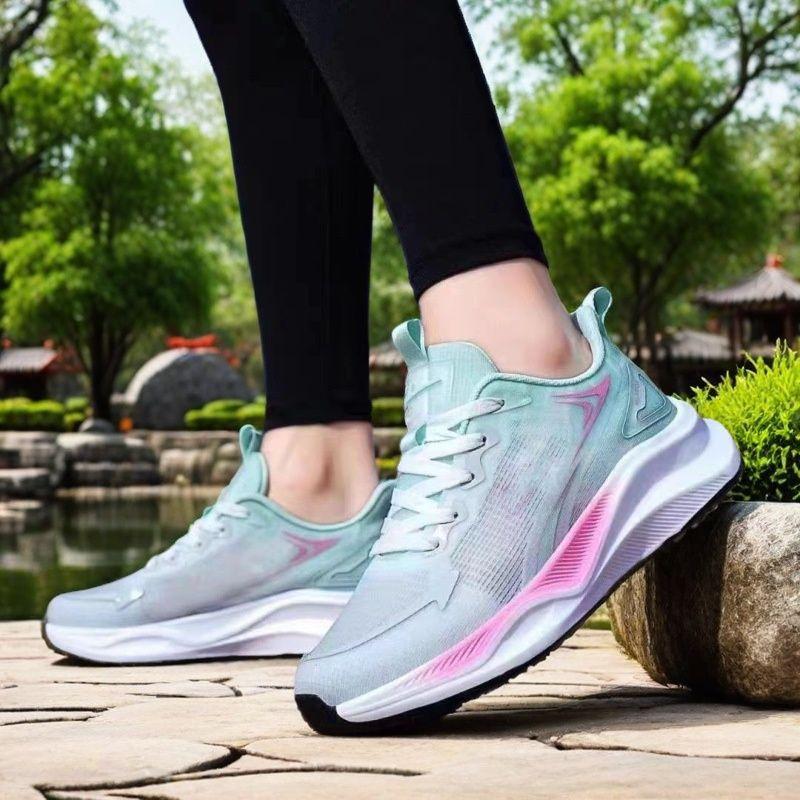 Sports Shoes for Women New Casual Versatile Running Shoes Mesh White Shoes for Women Breathable Sports Running Shoes