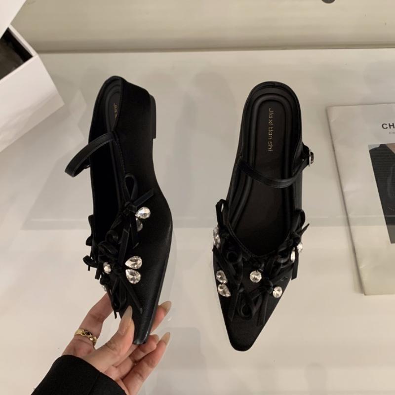 Simple High-quality Fashionable Hot Selling Head Half Slippers Female Outside Wear 2025 Spring/summer Diamond Single Shoes