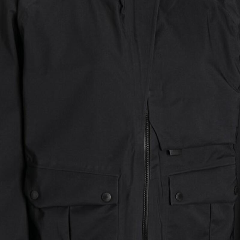 Under Armour Jednobarevná volná bunda se zipem a více kapsami Dámské bundy Černá 1388061-001