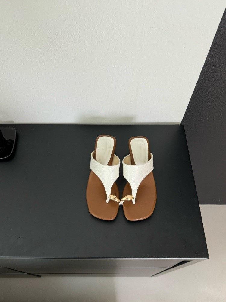 Fine Heel Metal Toe Slippers Women's Summer Wear 2025 New Vacation Travel Beach Shoes Leopard Print Cool Slippers