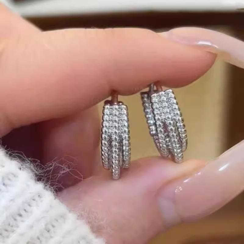 

Personalized Fashionable Rocket Star Earrings, Unique Design, Butterfly Ear Clasps, Exquisite and High-end Ear Studs Three layers