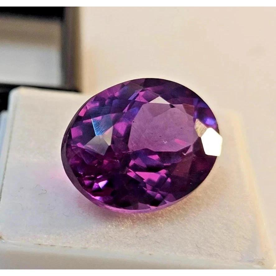 Color Changing Alexandrite 19-21 Ct Oval Cut Beautiful Certified Loose Gemstone