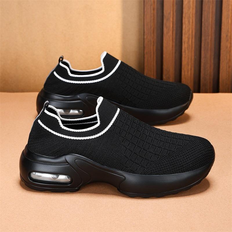 One-pedal women's shoes outdoor sports square dance mesh shoes breathable soft-soled casual shoes flying fashion women's shoes