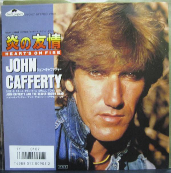 

7inch Record JOHN CAFFERTY Hearts On Fire Small Town Girl 7Y0107 SCOTTI BROS 1985 Japan Rock Used
