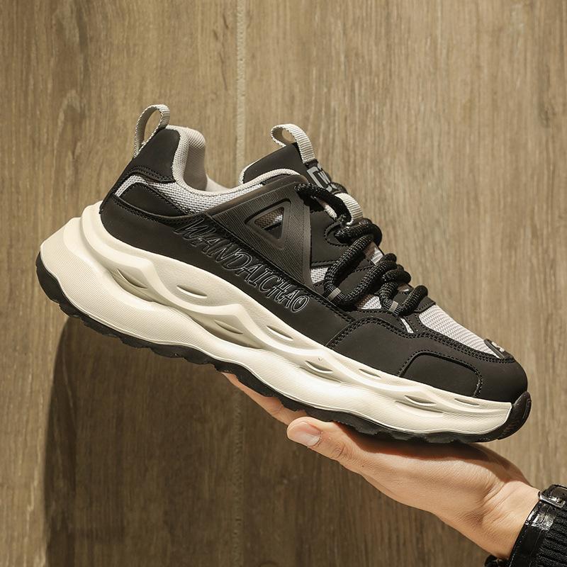 

Зимняя новая мужская обувь 2024 года, корейские модные мужские удобные кроссовки на платформе, спортивная обувь, сетчатая дышащая универсальная повседневная обувь 39