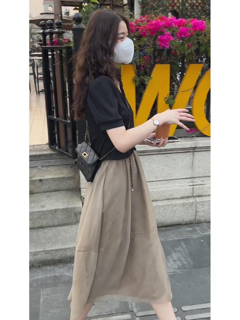 Influencer Women's Summer Two-Piece Set: Short Sleeve Crop Top & High Waist Midi Skirt