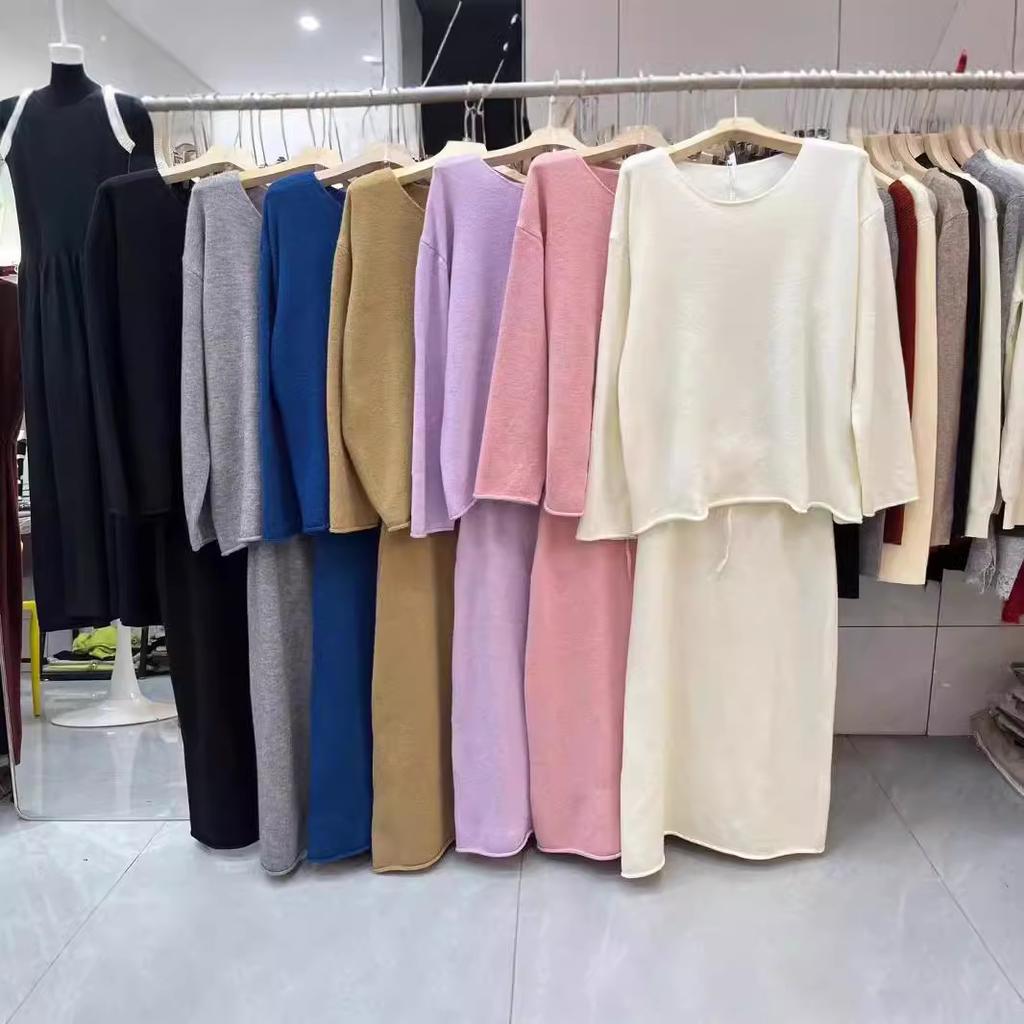 New solid color round neck loose lazy style pullover + elastic waist skirt foreign style two-piece set for women