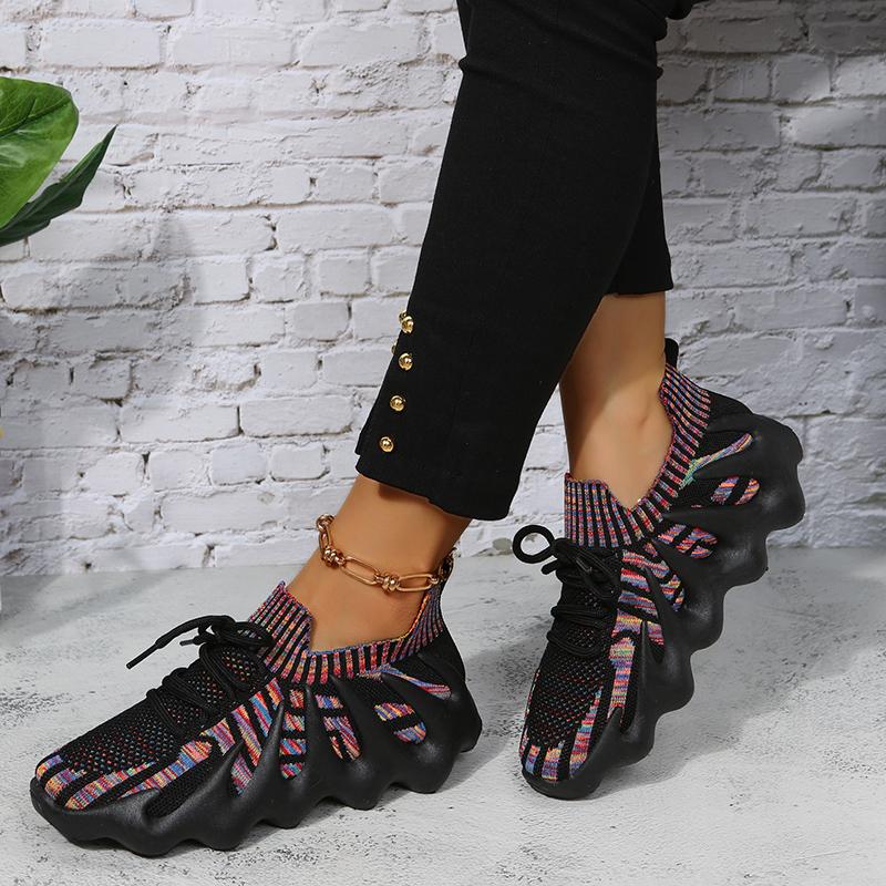 Autumn New Women 'S Sports Run Shoes Fashionable Knitted Casual Shoes Outdoor Comfortable Couple Models Shoes Plus Size 43